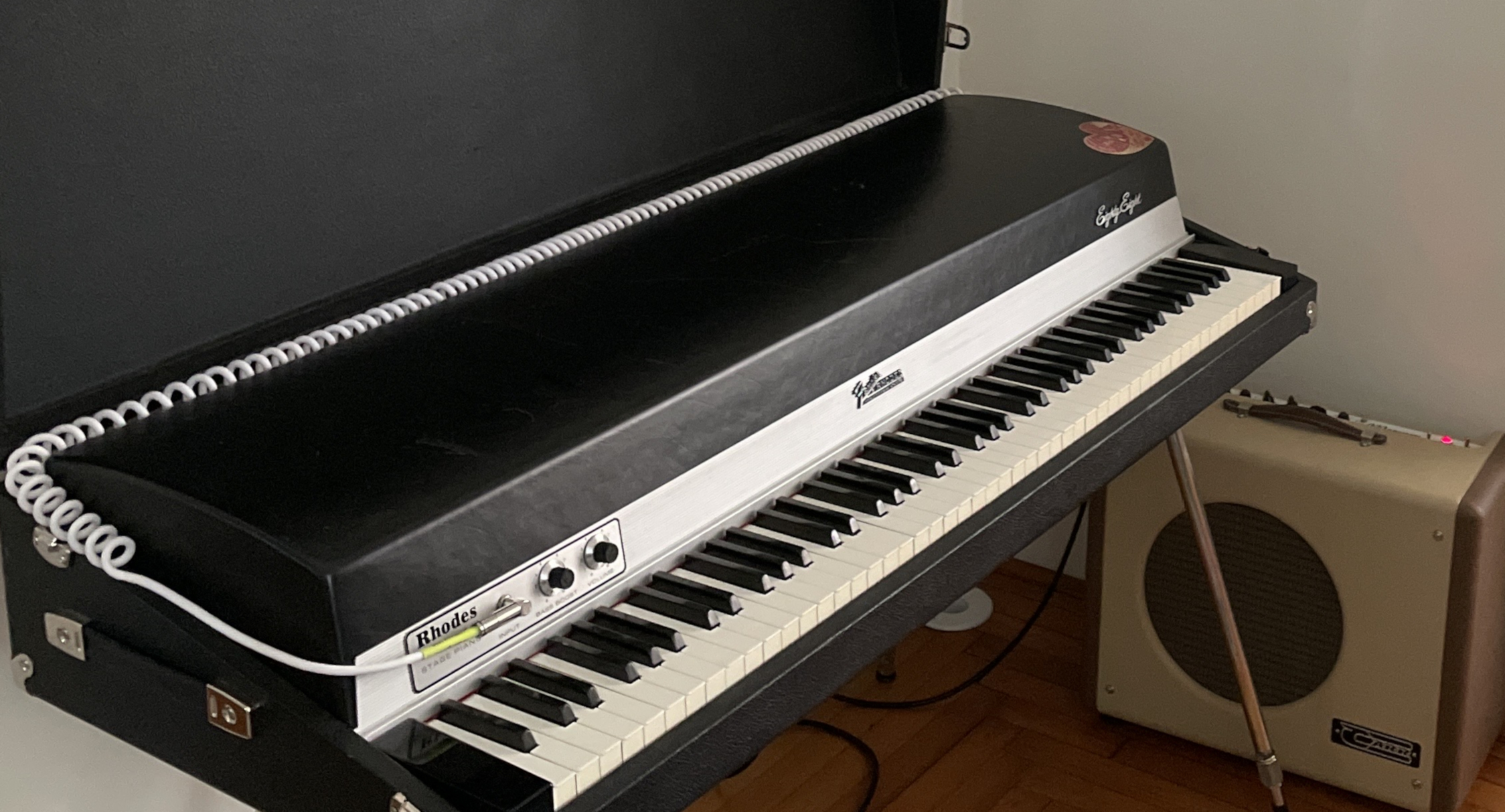 The Unmatched Beauty of the Rhodes Electric Piano